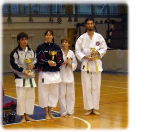 open oltre 16 anni
